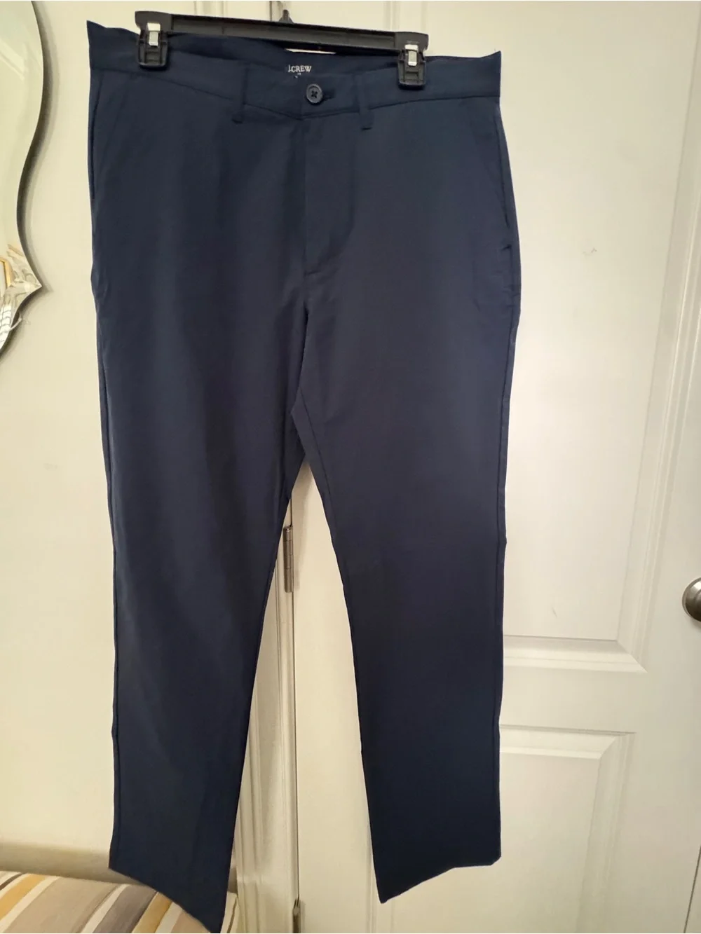 J. Crew Straight-fit tech chino pants 32/32 Never worn
